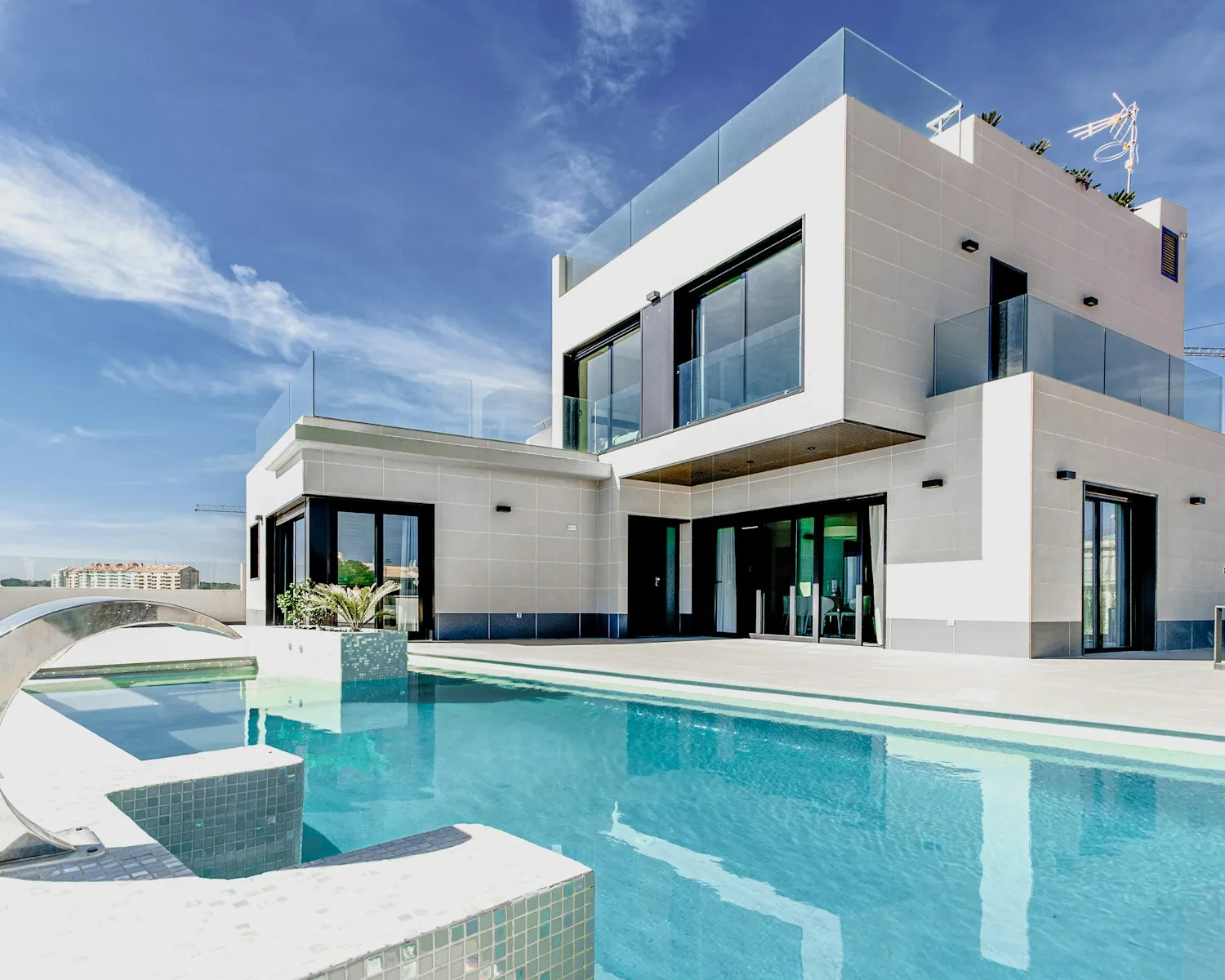 Inmobiliaria & Inversiones